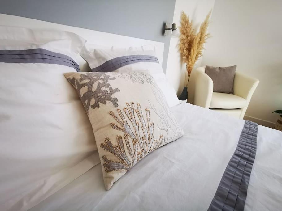 Guest House 60M2 Tout Confort Erquy Esterno foto
